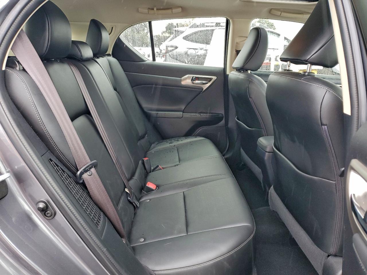 2015 LEXUS CT 200 photo 19
