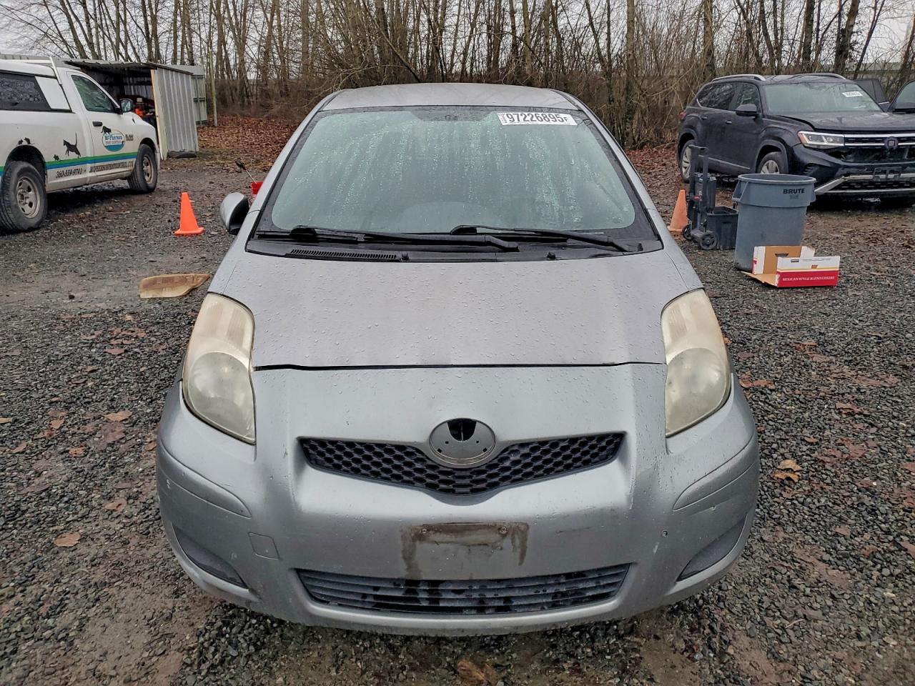 2009 TOYOTA YARIS photo 9