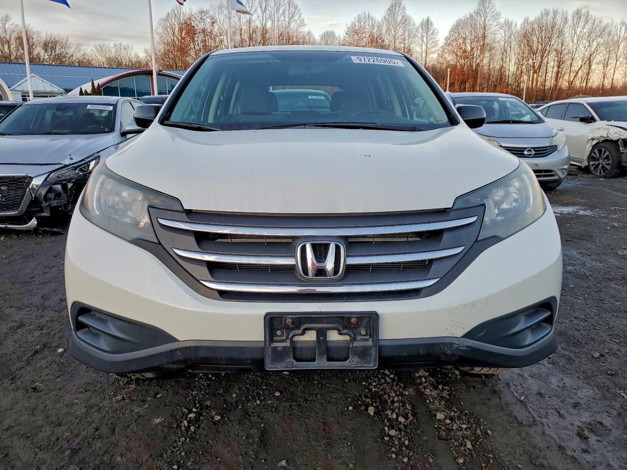 2014 HONDA CR-V LX photo 9