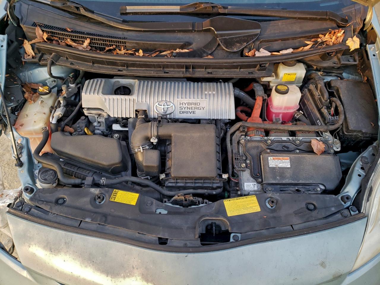 2013 TOYOTA PRIUS photo 23