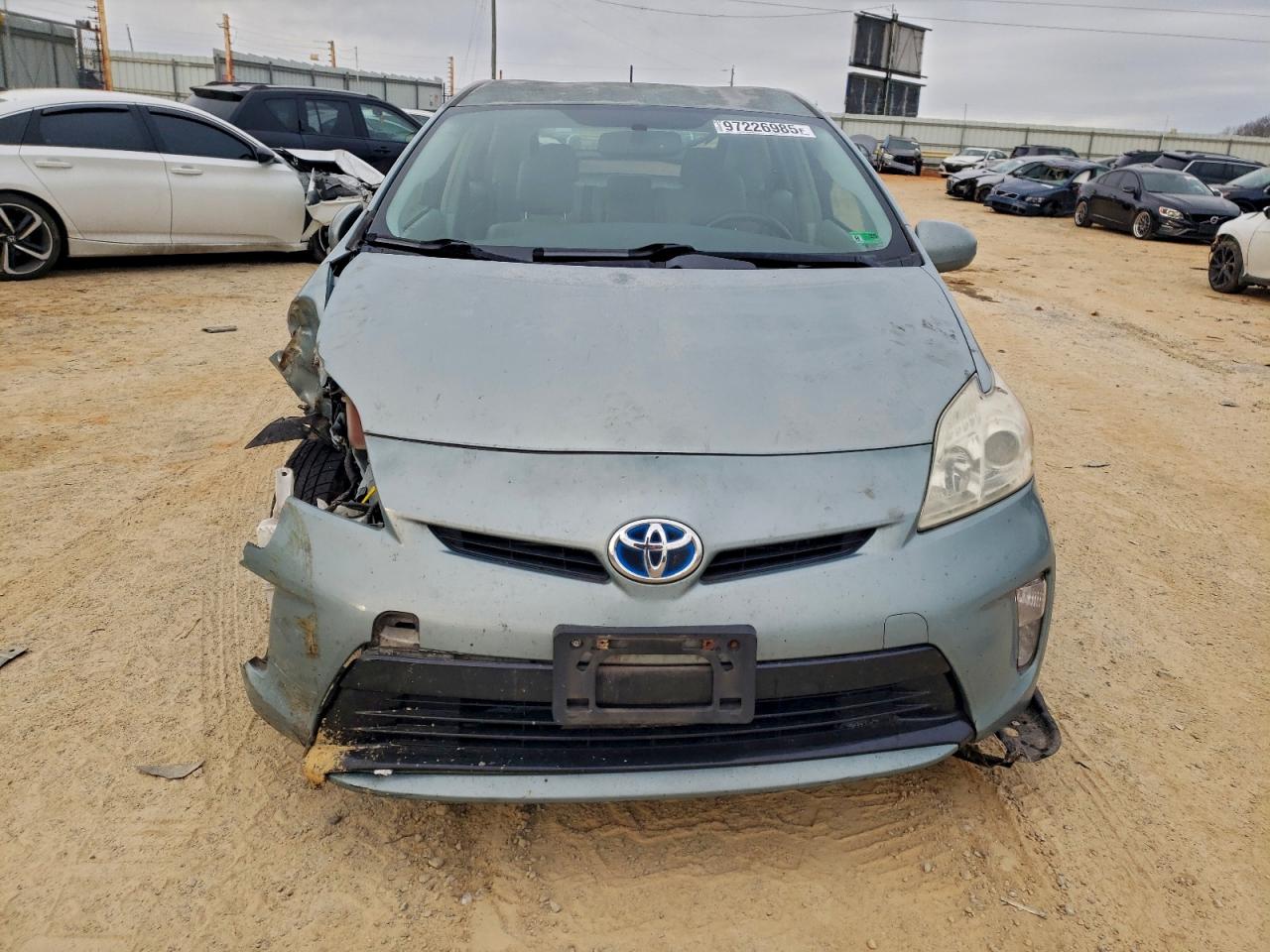 2013 TOYOTA PRIUS photo 9
