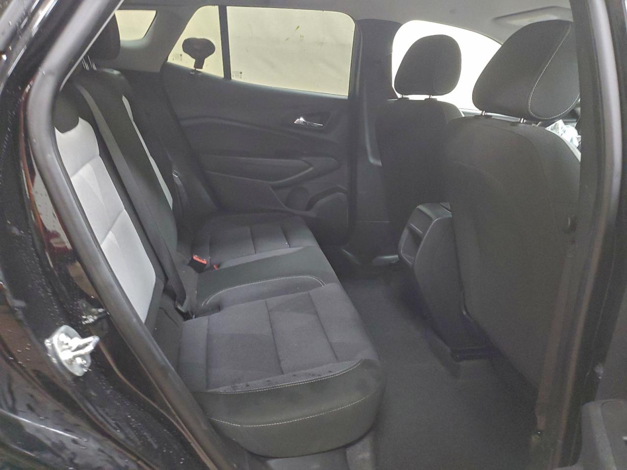 2025 CHEVROLET TRAX LS photo 11