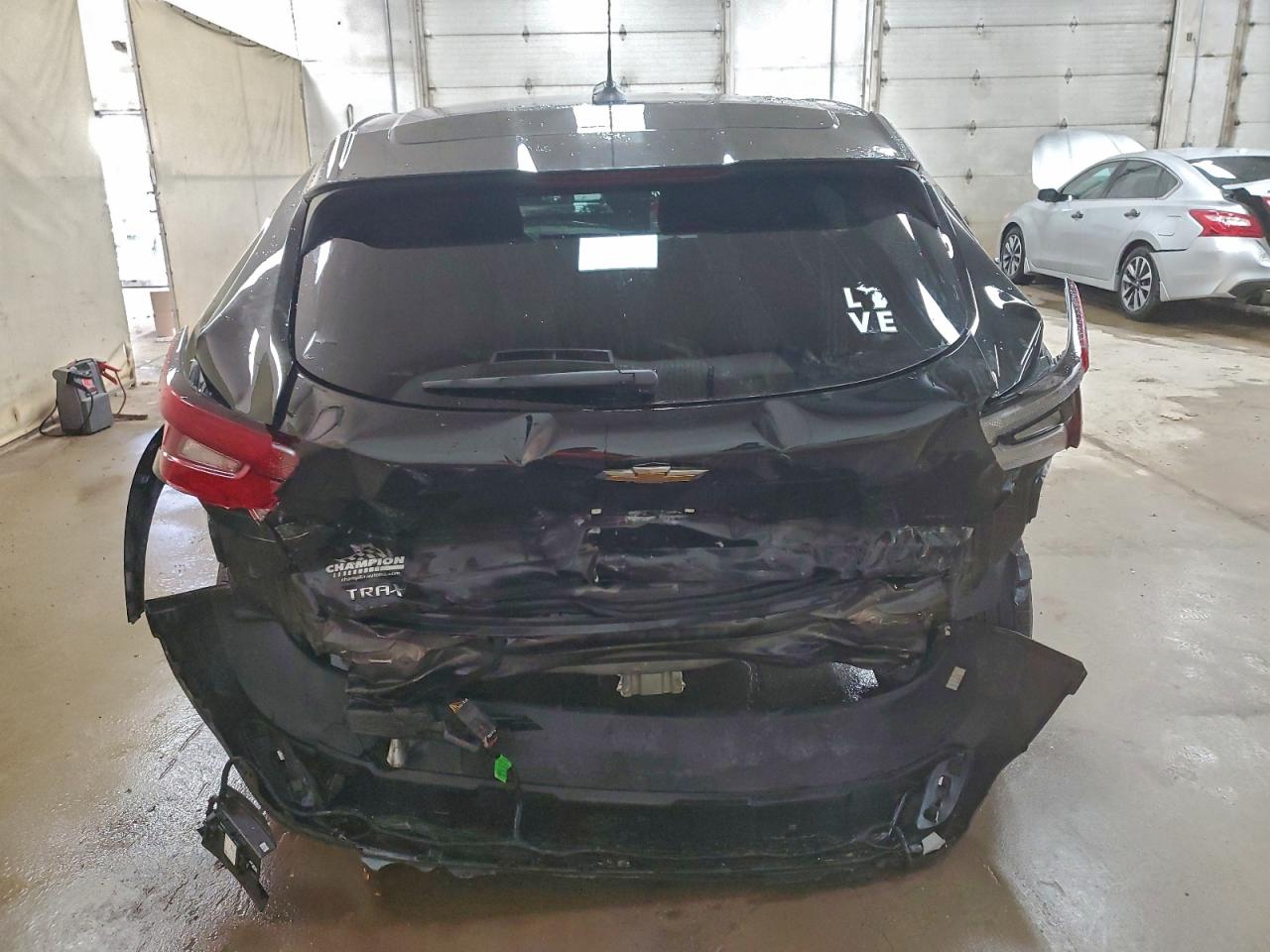 2025 CHEVROLET TRAX LS photo 6