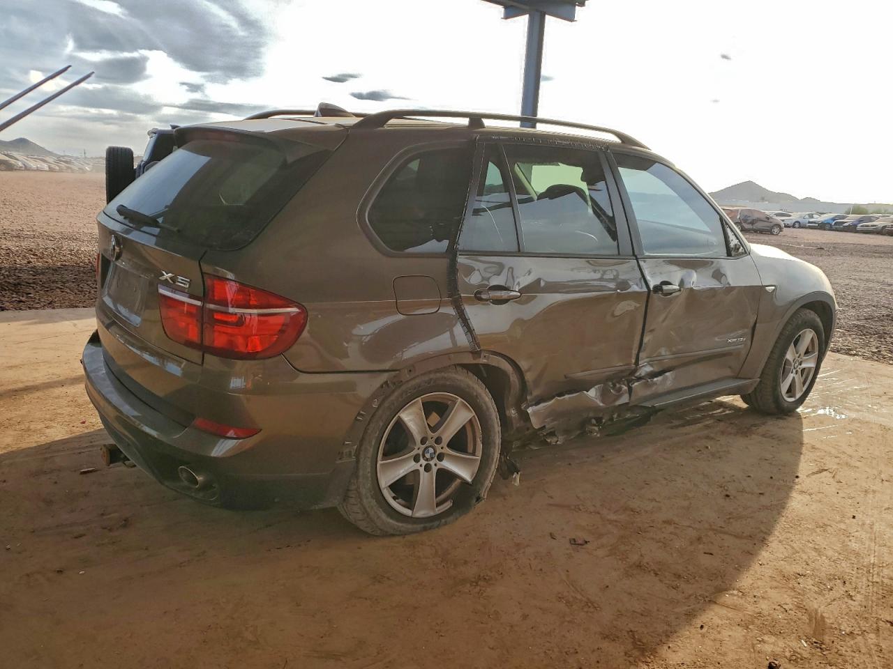 2011 BMW X5 XDRIVE35D photo 3