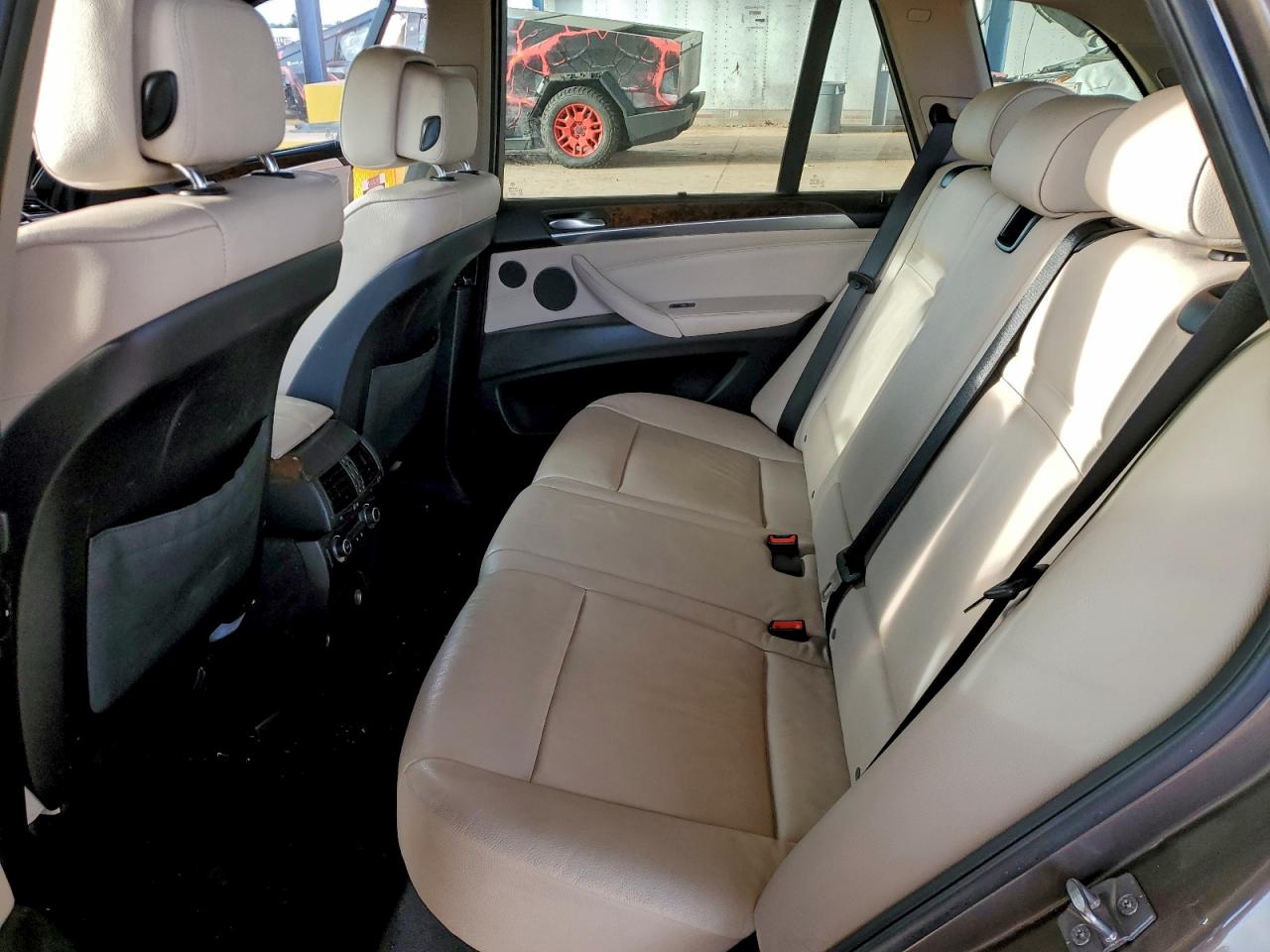 2011 BMW X5 XDRIVE35D photo 11
