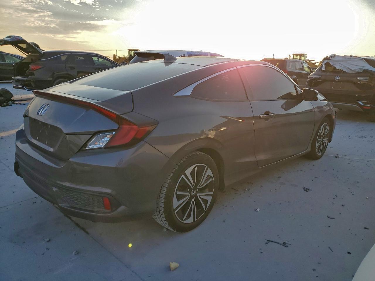 2016 HONDA CIVIC EX photo 5
