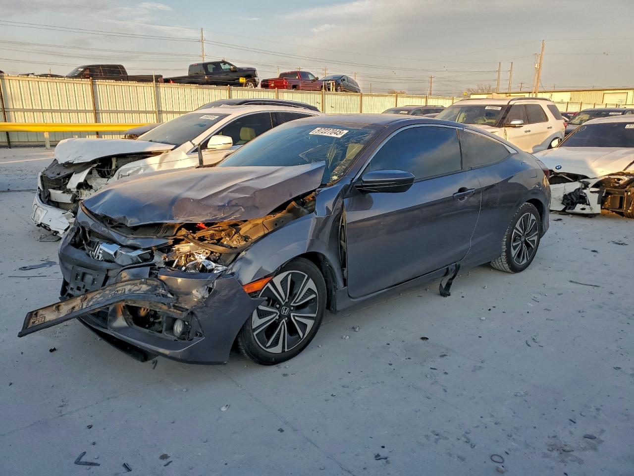 2016 HONDA CIVIC