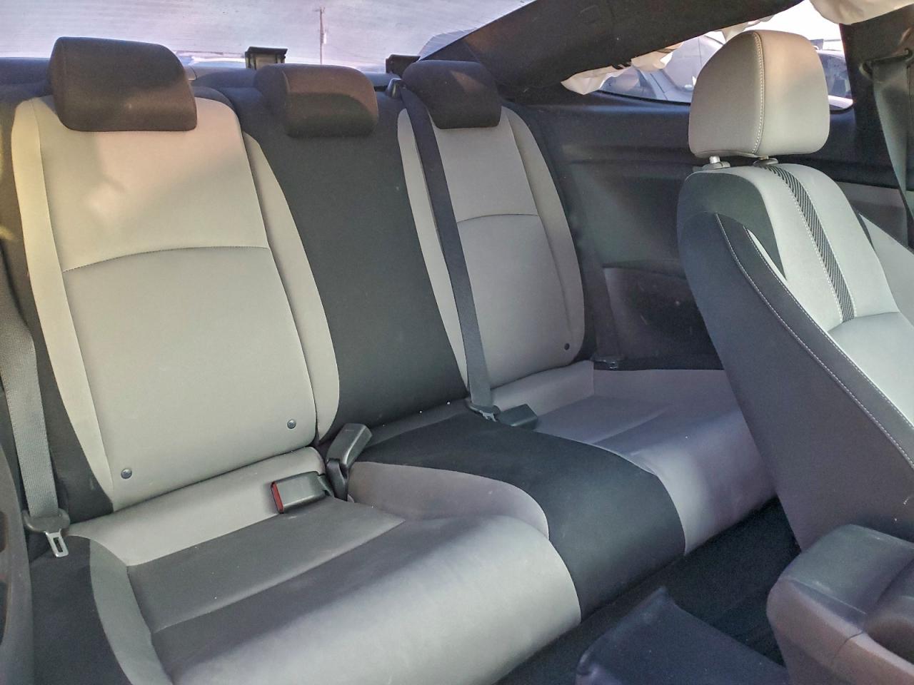 2016 HONDA CIVIC EX photo 19