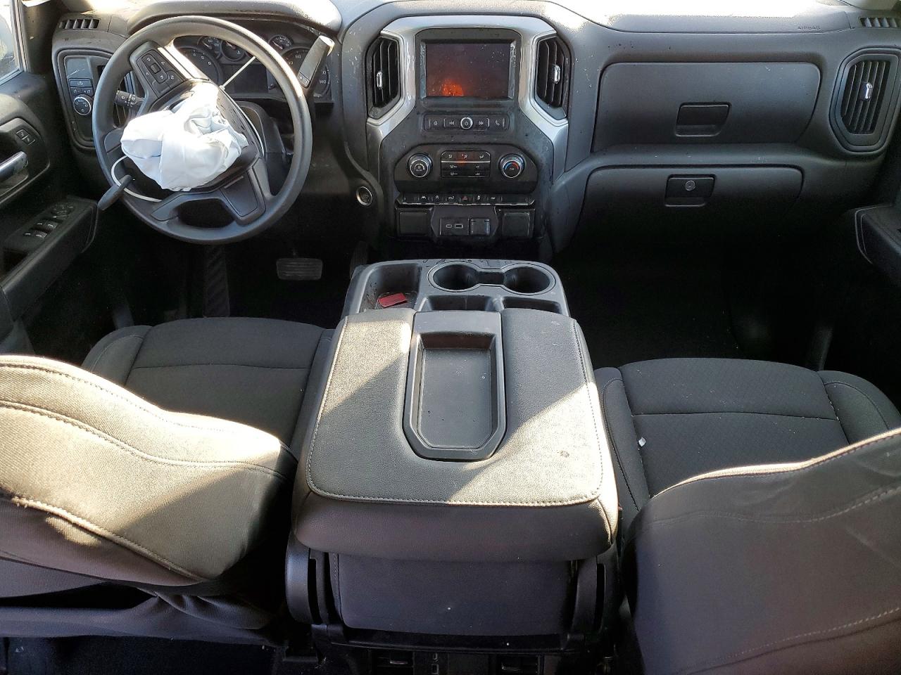 2024 CHEVROLET SILVERADO C1500 CUSTOM photo 15