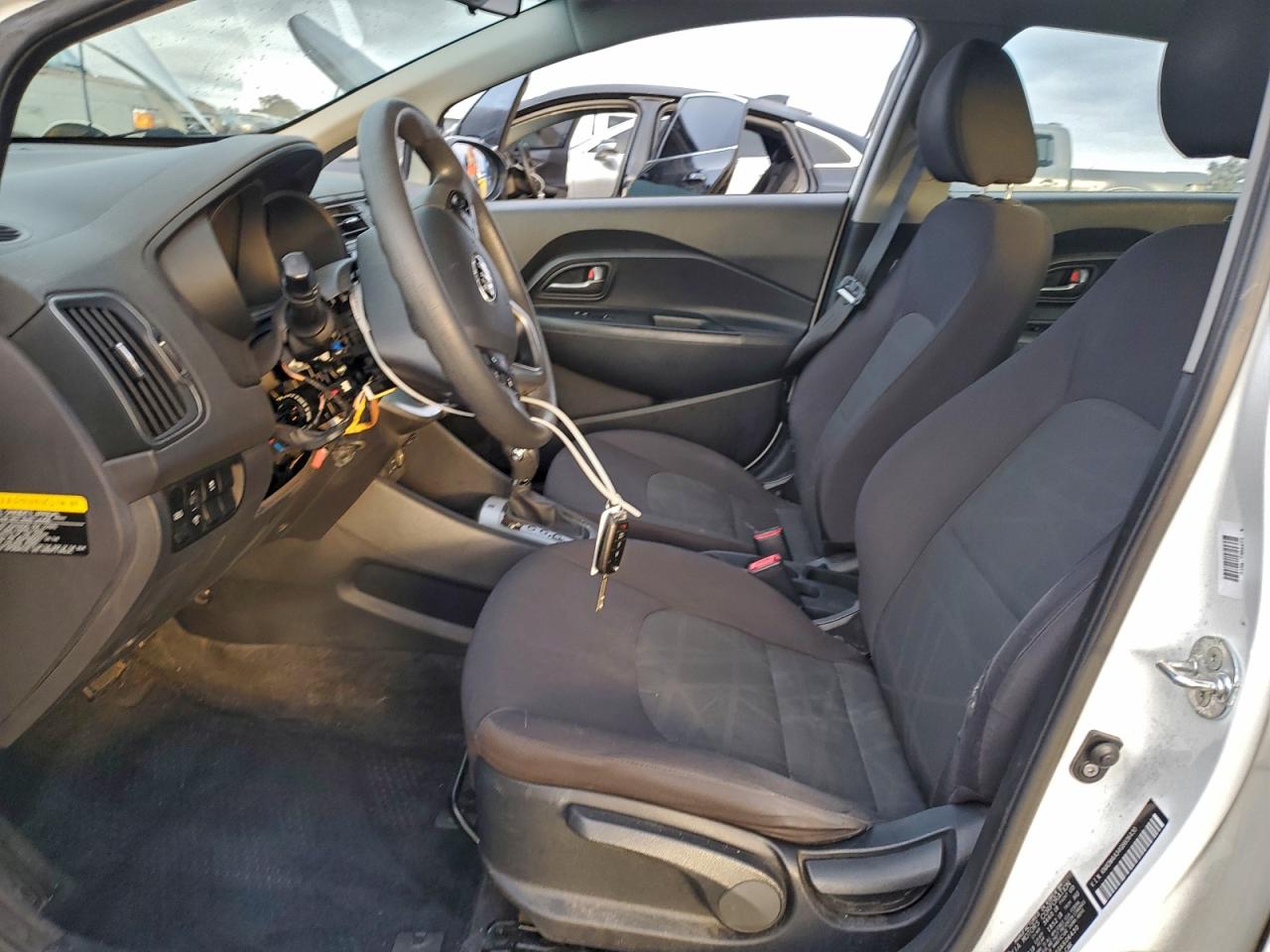 2016 KIA RIO LX photo 19