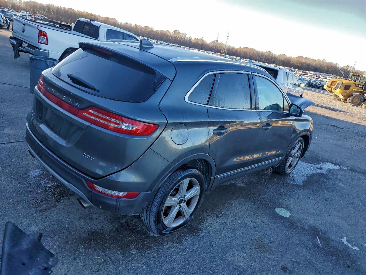 2017 LINCOLN MKC PREMIERE photo 3