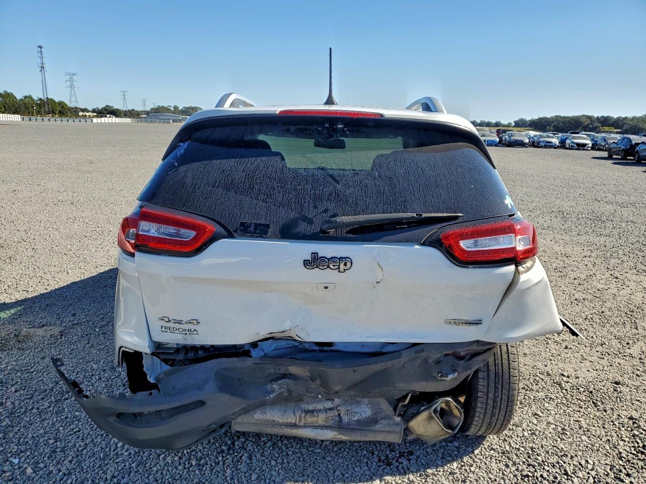 2018 JEEP CHEROKEE LATITUDE PLUS photo 6