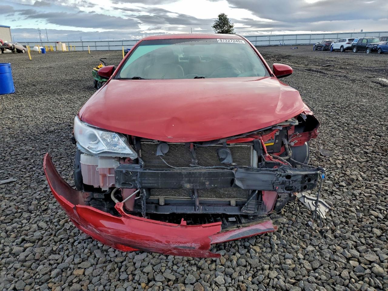 2014 TOYOTA CAMRY L photo 13
