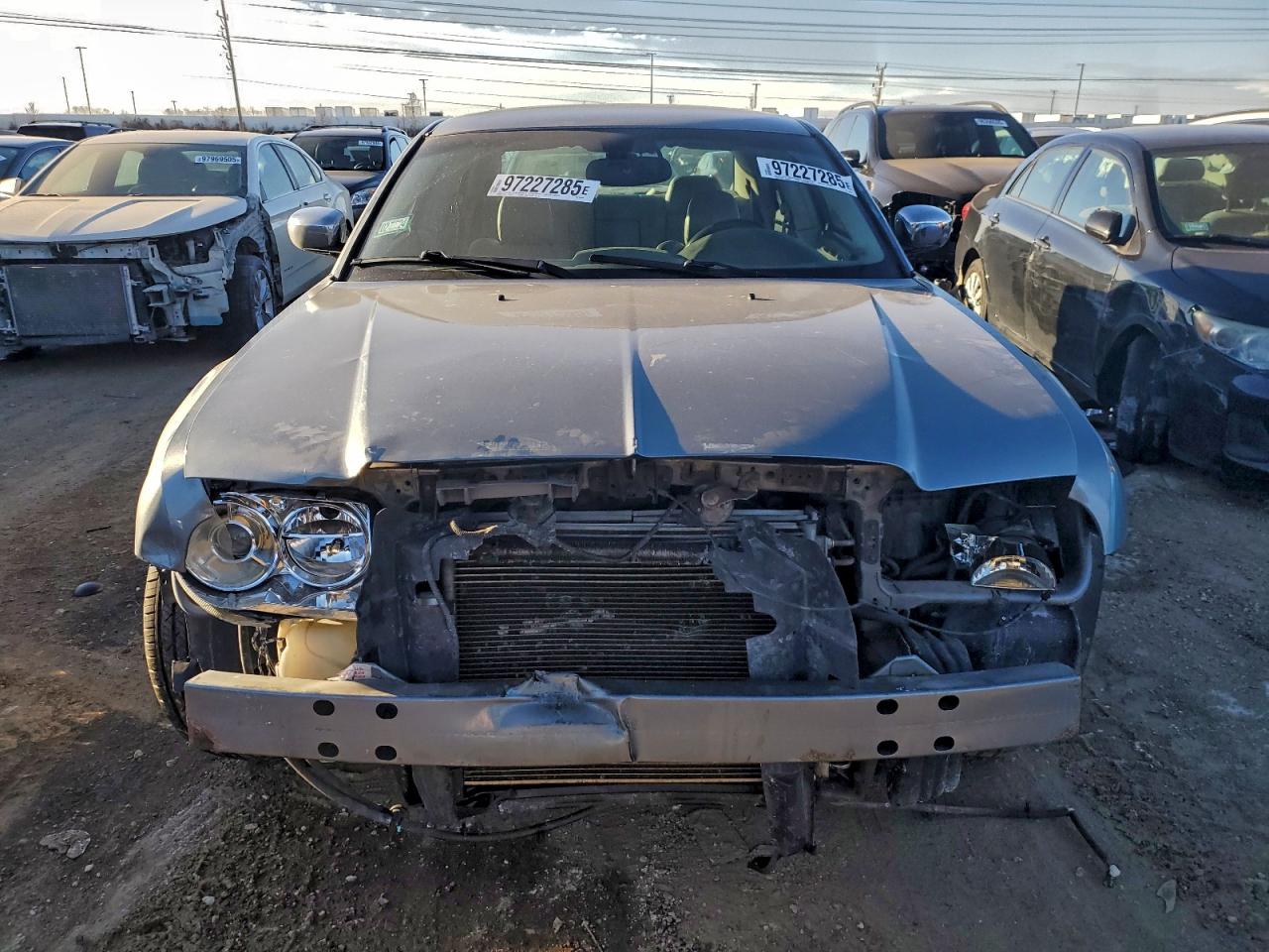 2006 CHRYSLER 300C photo 5