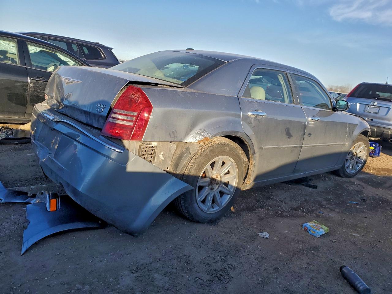 2006 CHRYSLER 300C photo 3