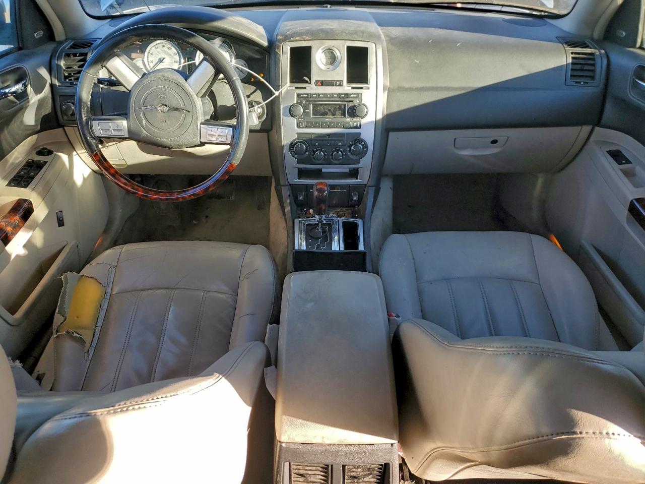 2006 CHRYSLER 300C photo 8