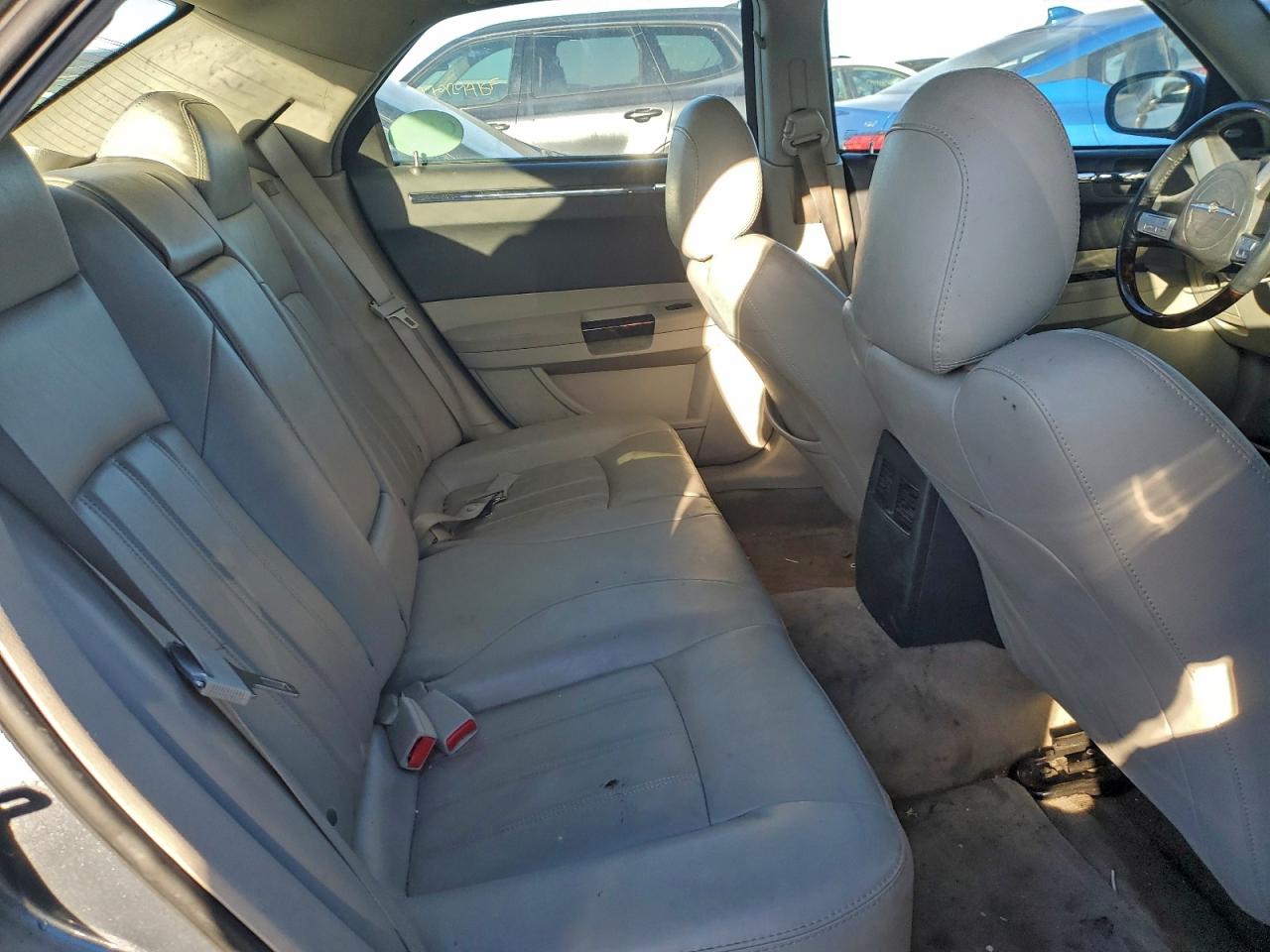 2006 CHRYSLER 300C photo 10