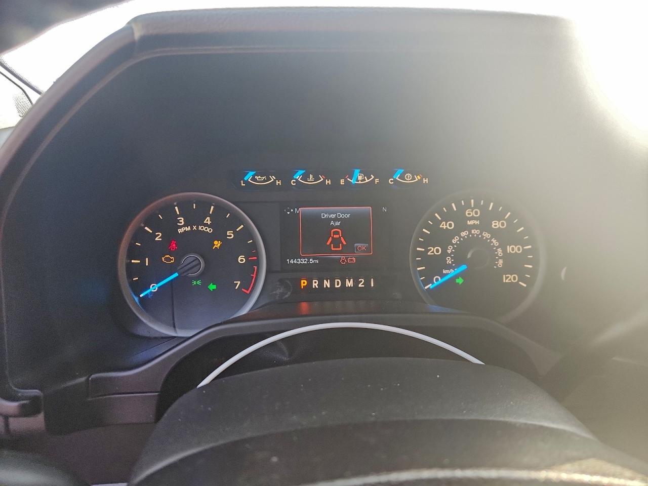 2016 FORD F150 SUPERCREW photo 17