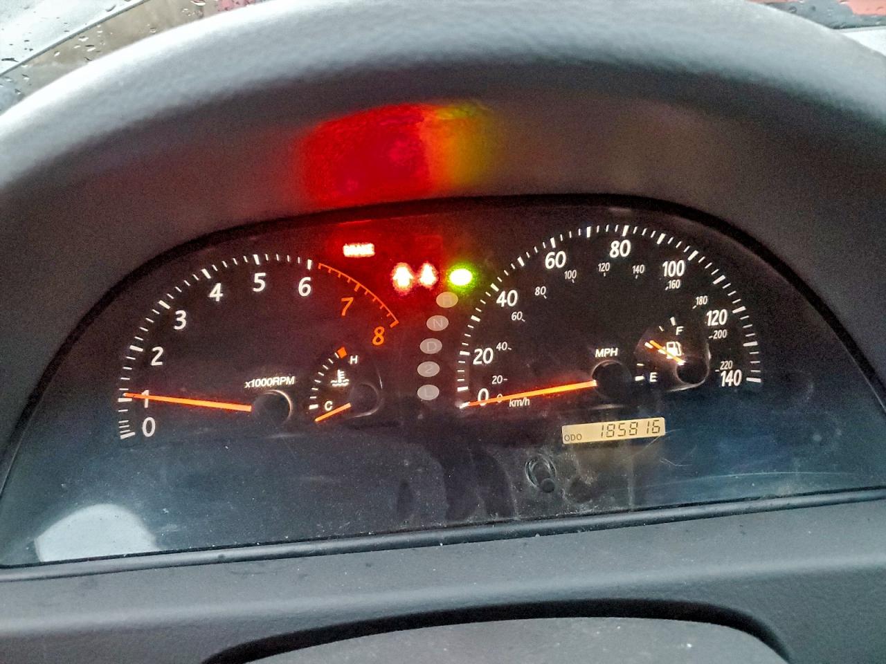 2004 TOYOTA CAMRY LE photo 17