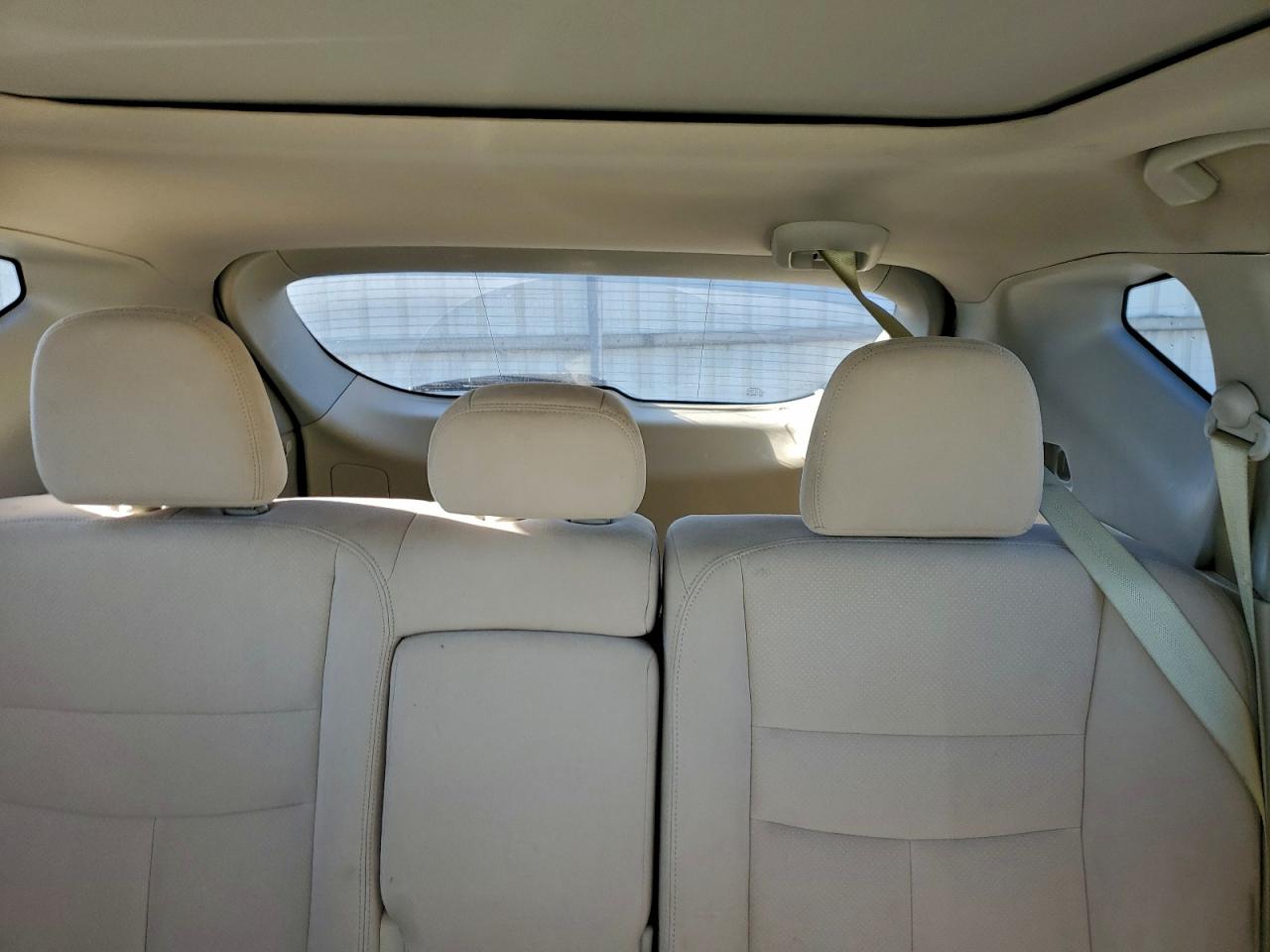 2017 NISSAN MURANO S photo 28