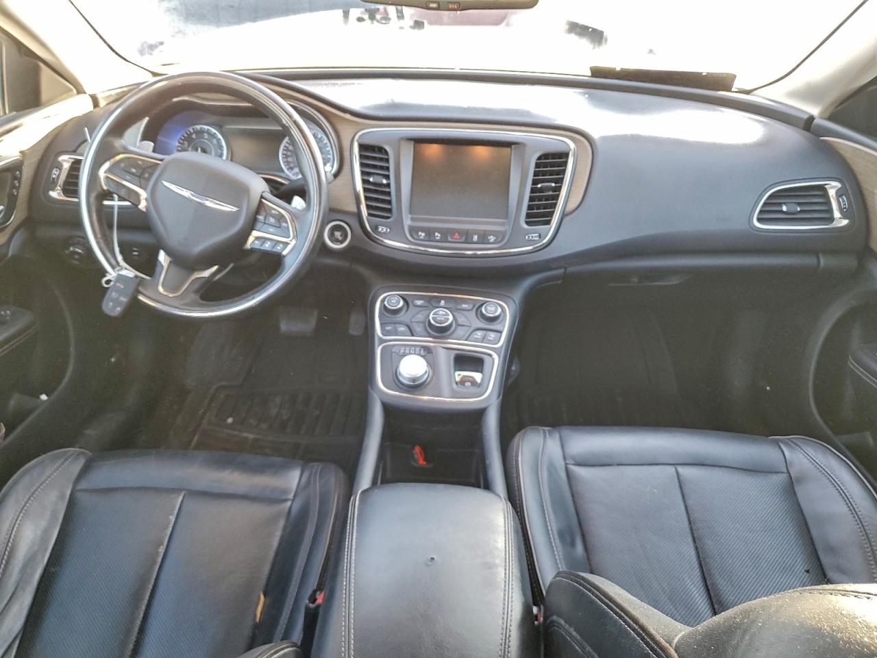 2015 CHRYSLER 200 C photo 29