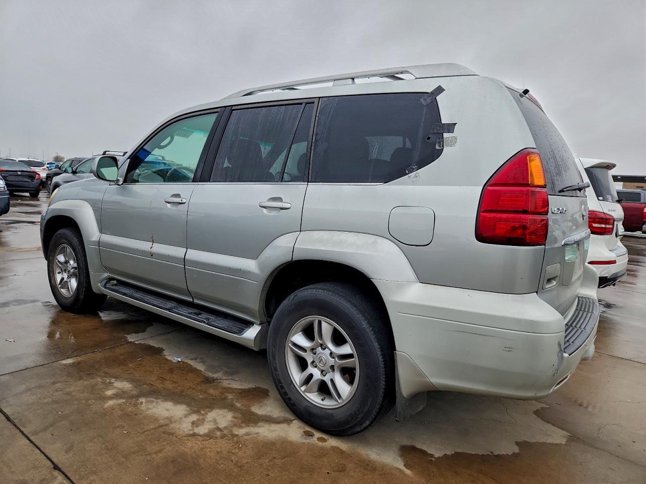 2004 LEXUS GX 470 photo 4