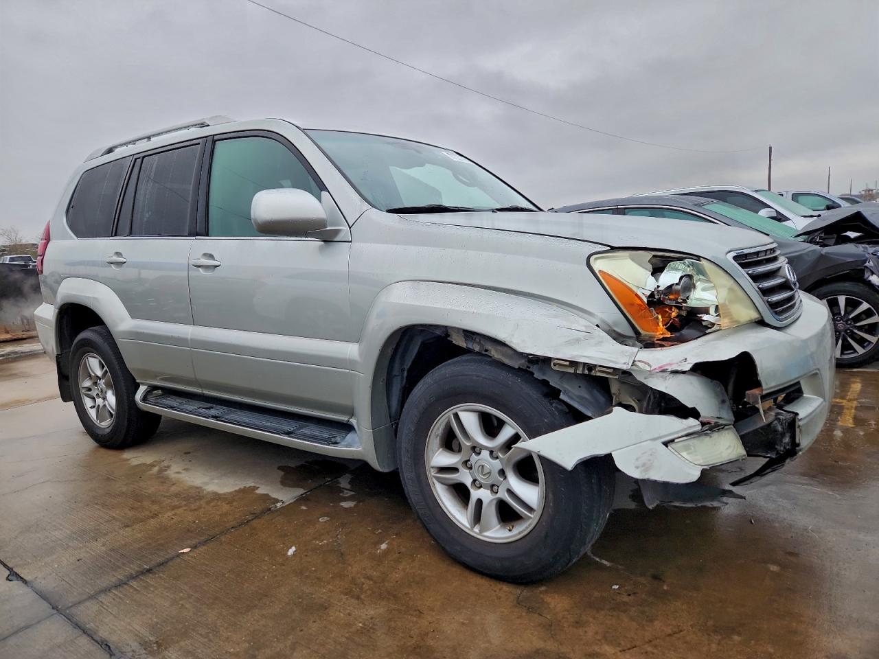 2004 LEXUS GX 470 photo 10