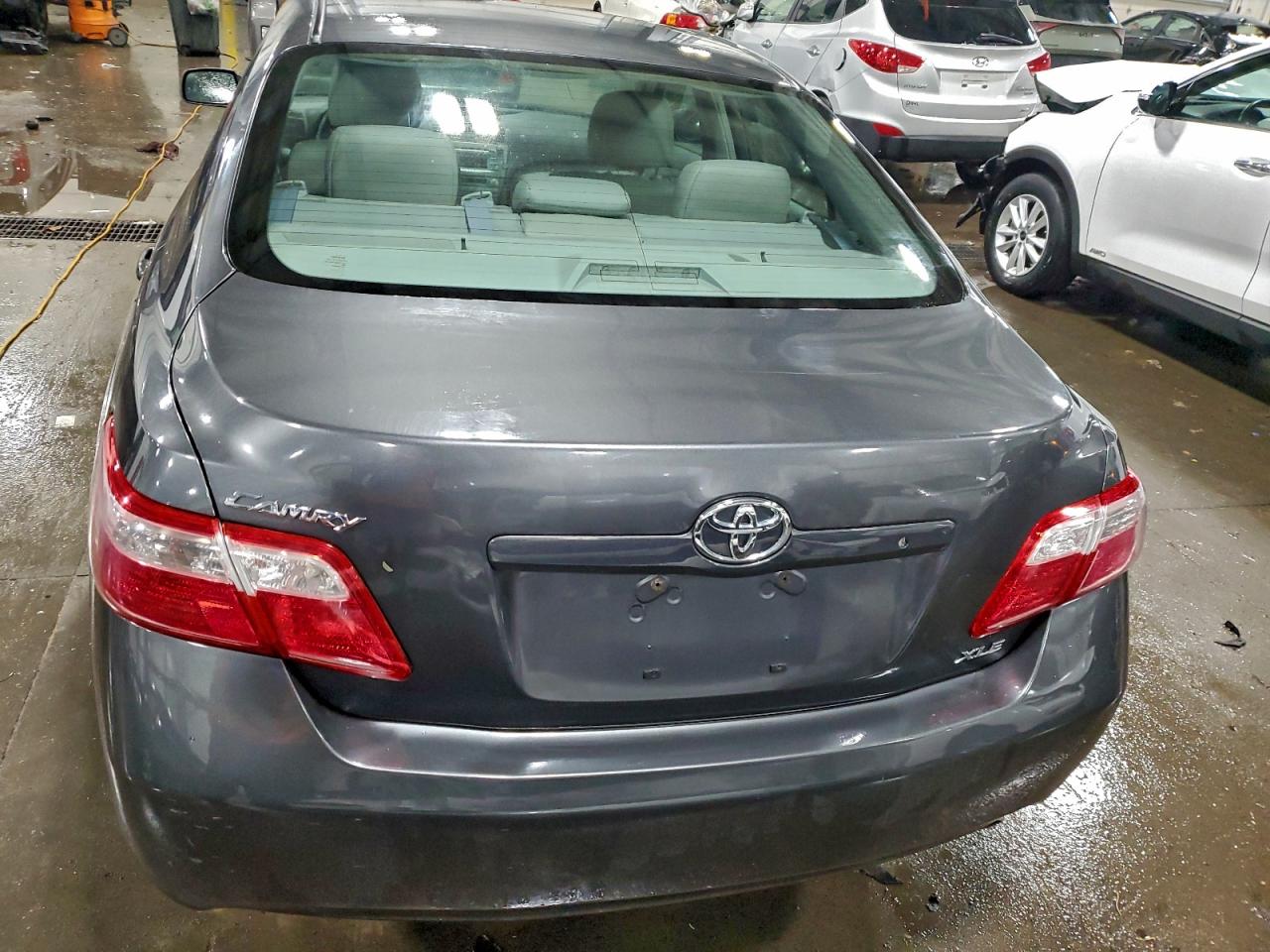 2009 TOYOTA CAMRY BASE photo 11