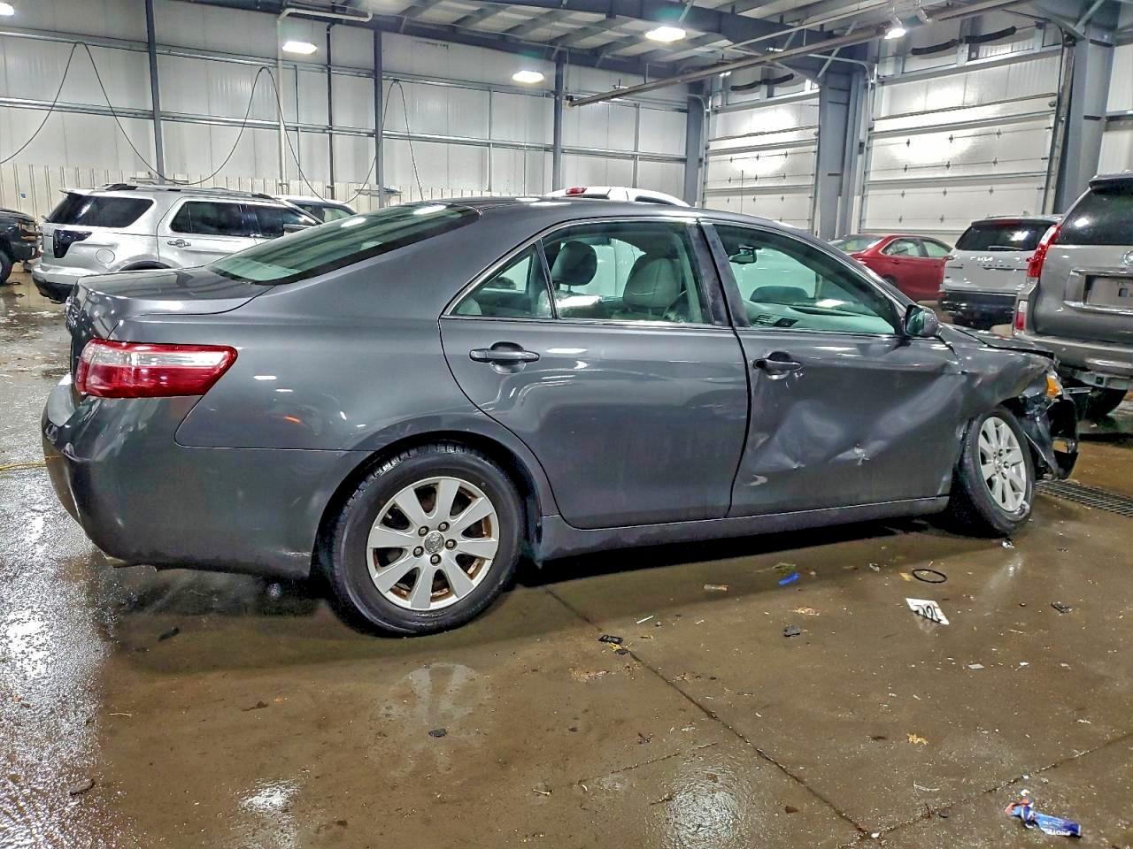 2009 TOYOTA CAMRY BASE photo 5