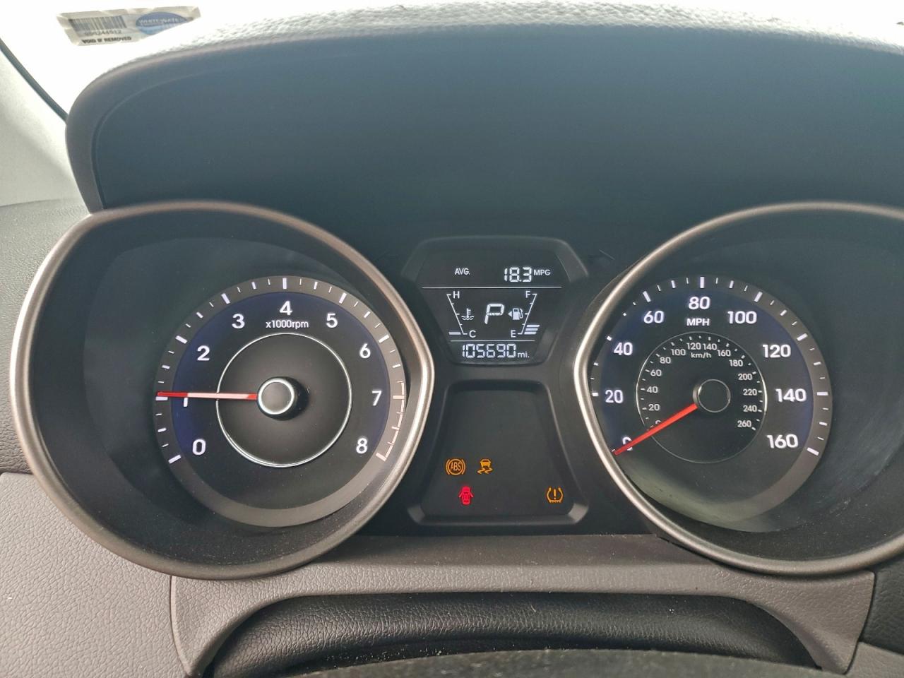 2015 HYUNDAI ELANTRA SE photo 33