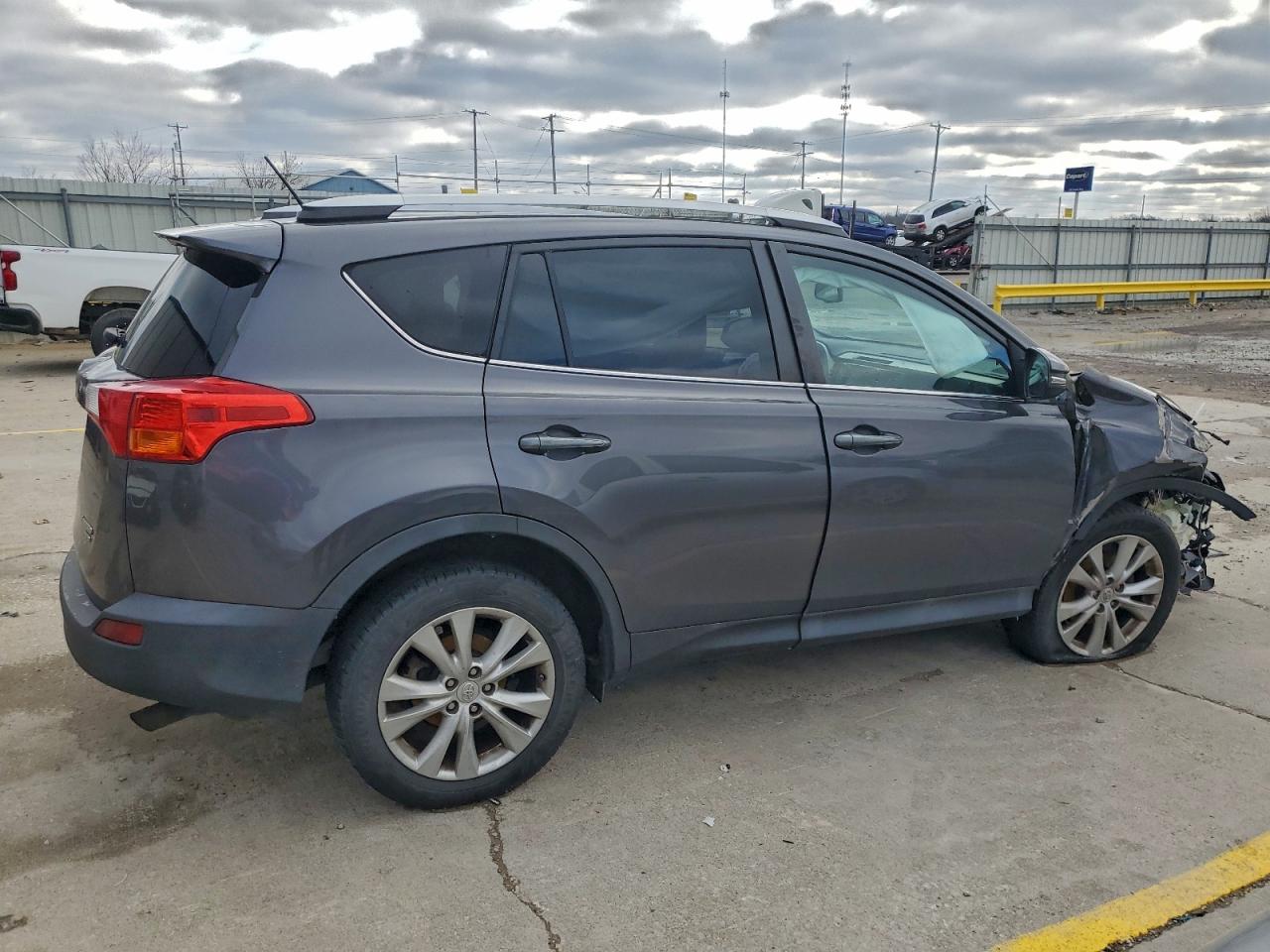 2015 TOYOTA RAV4 LIMITED photo 3