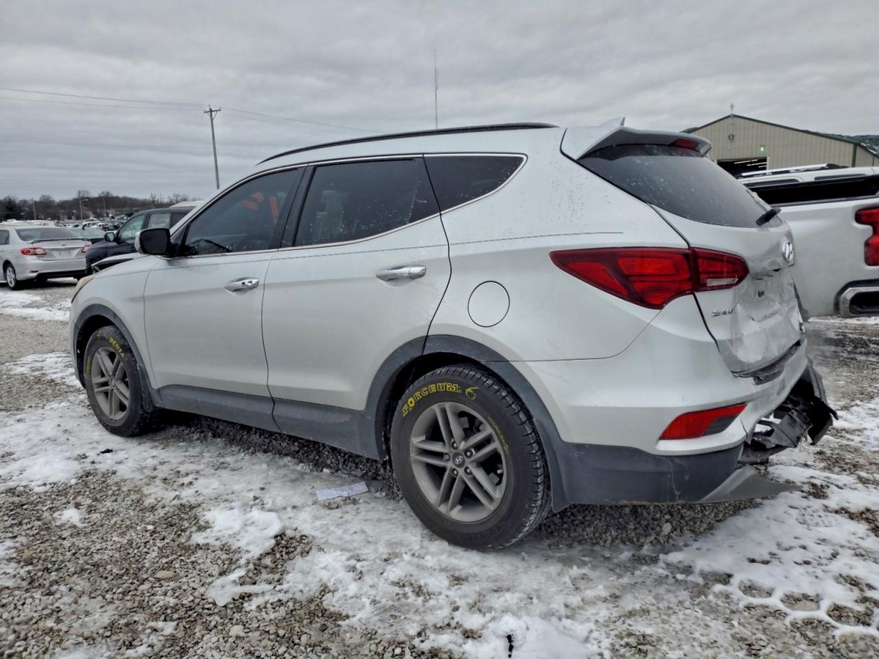 2018 HYUNDAI SANTA FE SPORT photo 2