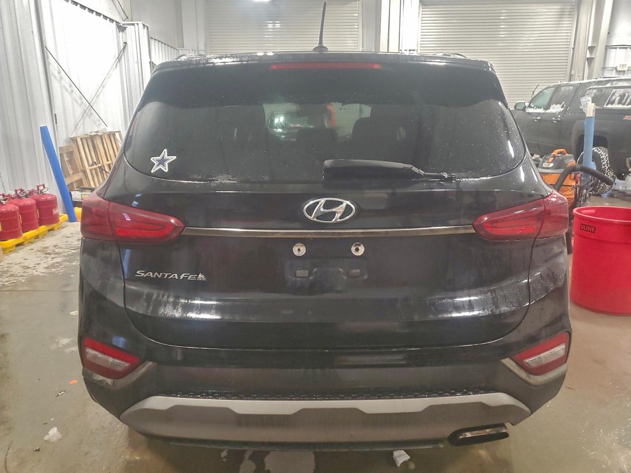 2019 HYUNDAI SANTA FE SE photo 16