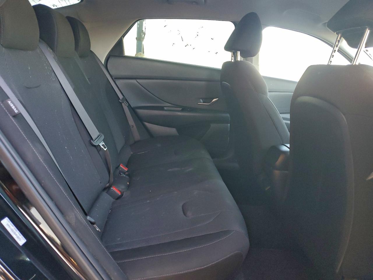 2025 HYUNDAI ELANTRA SE photo 10
