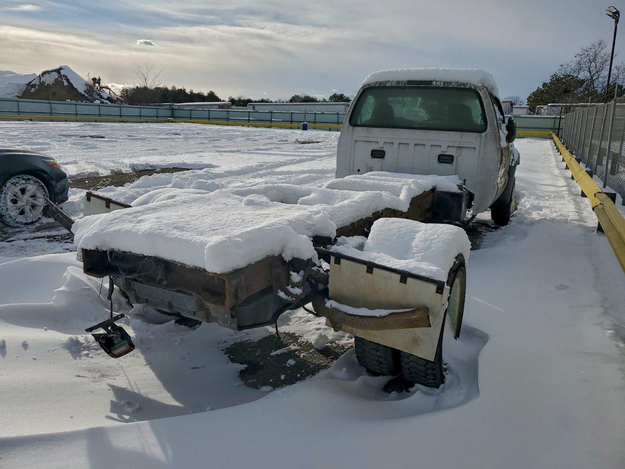 2007 FORD F550 SUPER DUTY TRUCK CAB AND CHASSIS photo 3