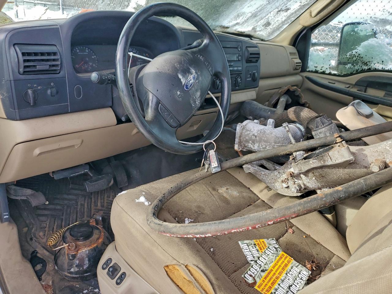2007 FORD F550 SUPER DUTY TRUCK CAB AND CHASSIS photo 8