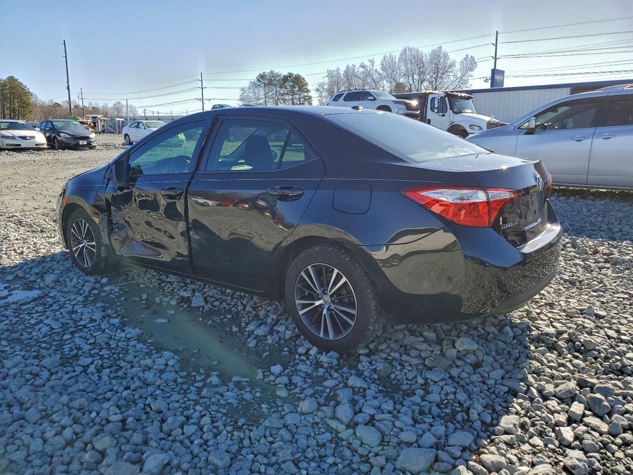 2016 TOYOTA COROLLA L photo 3