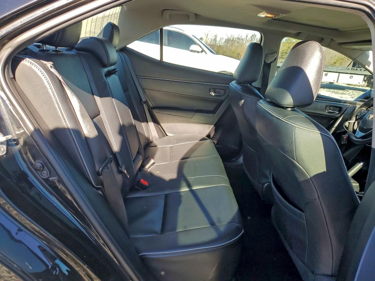 2016 TOYOTA COROLLA L photo 21