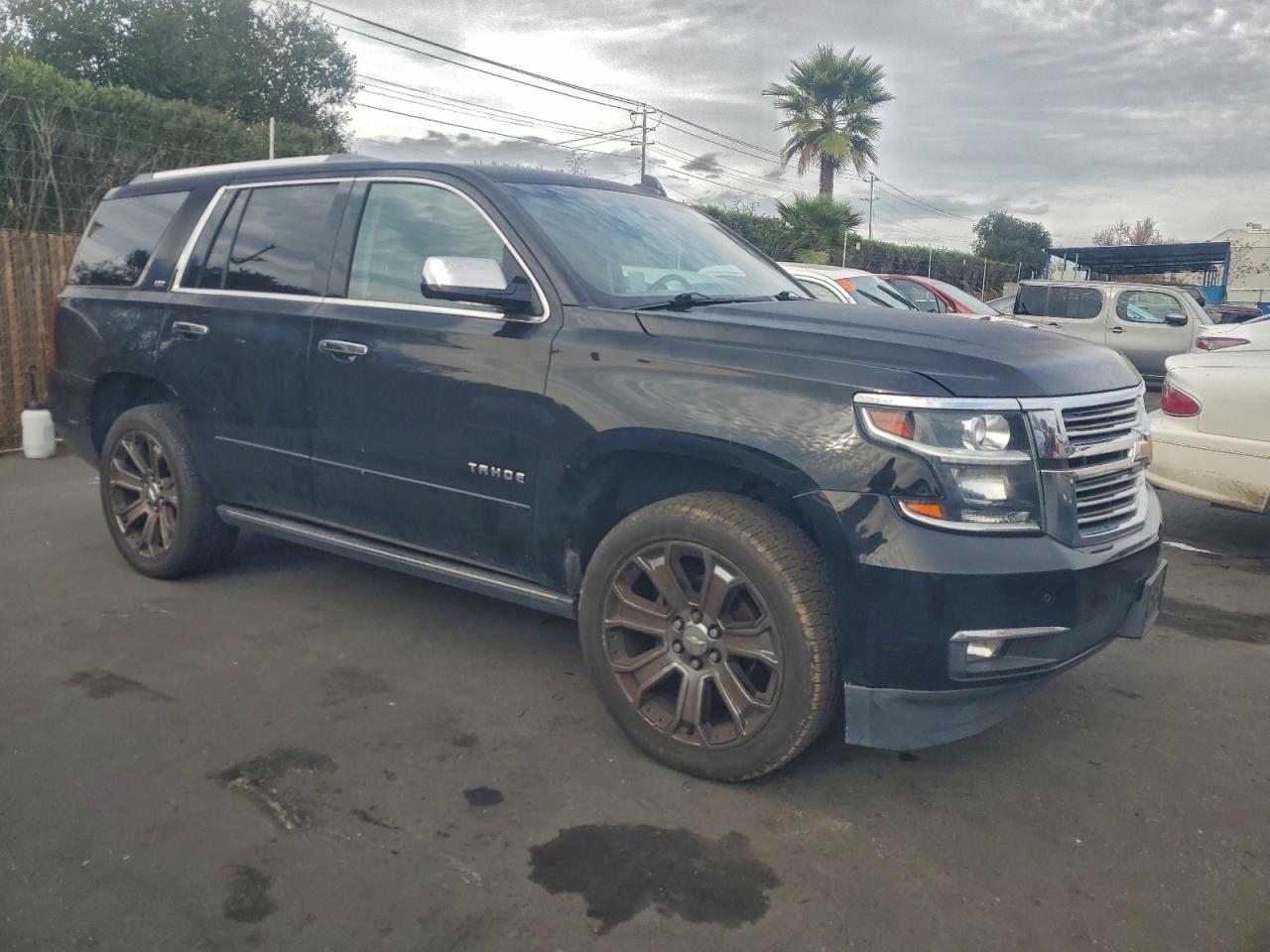 2016 CHEVROLET TAHOE K1500 LTZ photo 4
