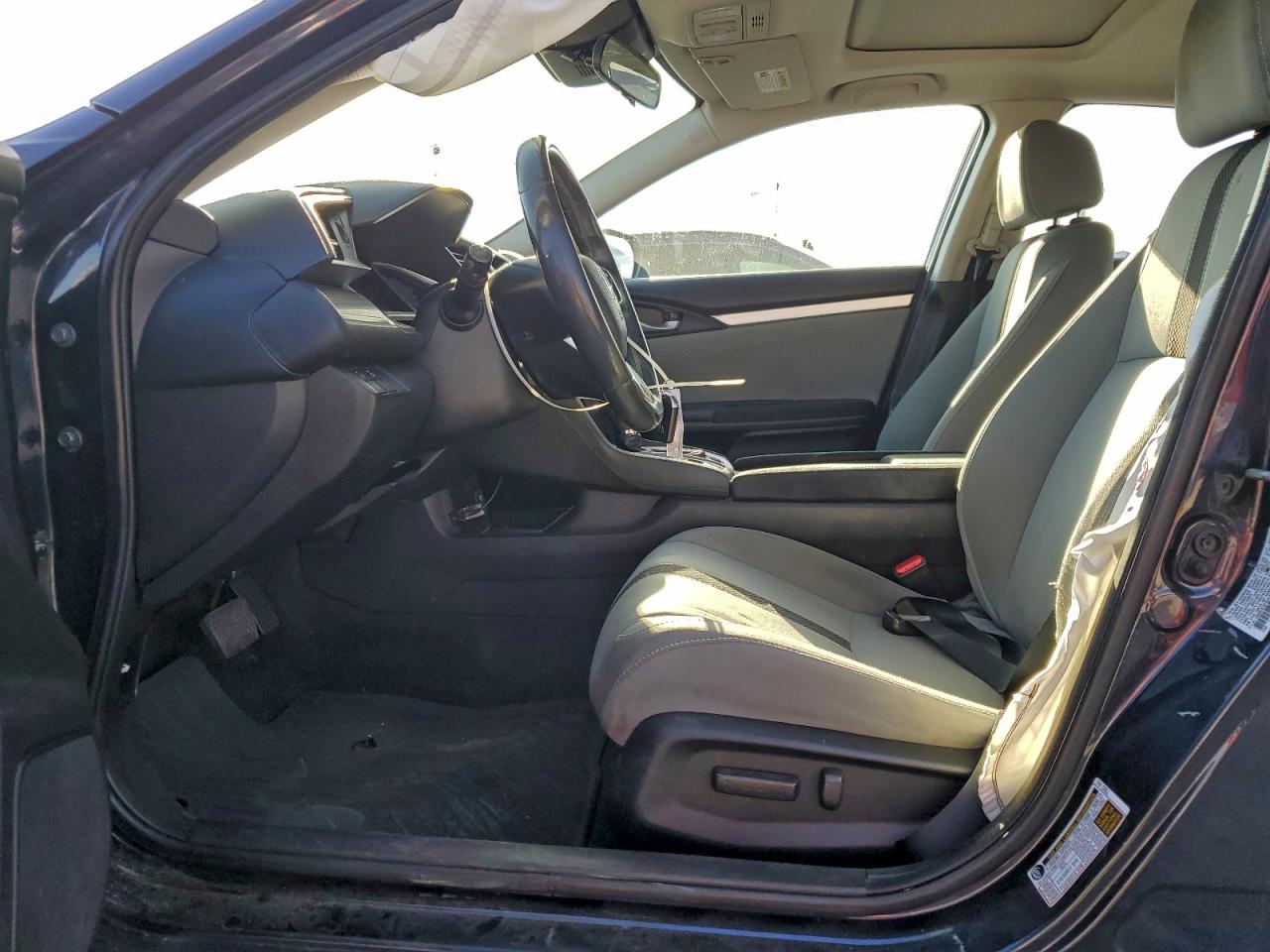 2020 HONDA CIVIC EX photo 13