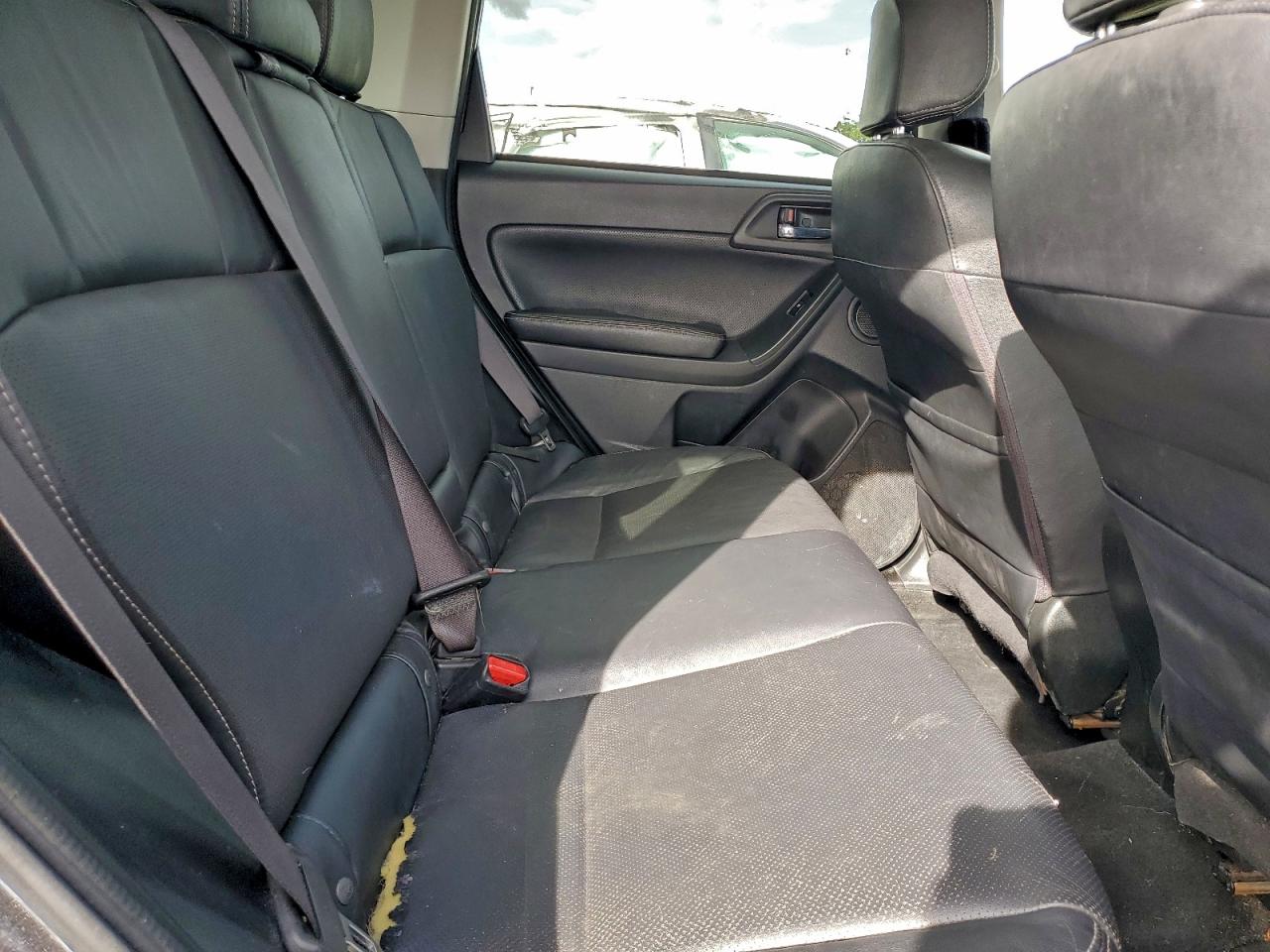 2015 SUBARU FORESTER 2.0XT TOURING photo 11