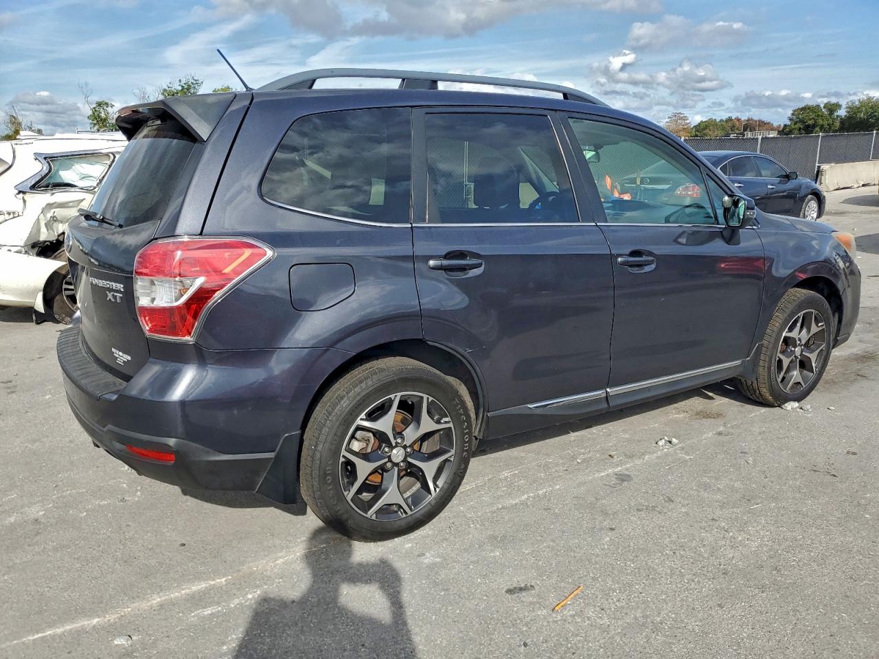 2015 SUBARU FORESTER 2.0XT TOURING photo 3
