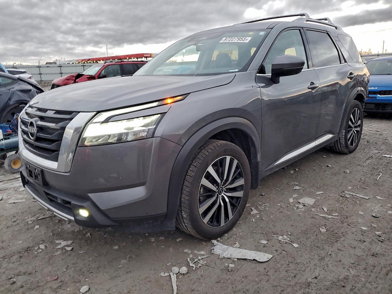 2023 NISSAN PATHFINDER PLATINUM — REAR END damage — photo 1