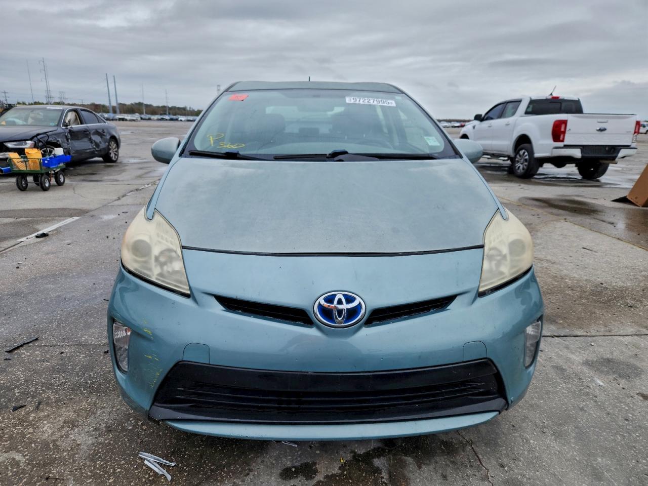 2012 TOYOTA PRIUS photo 5