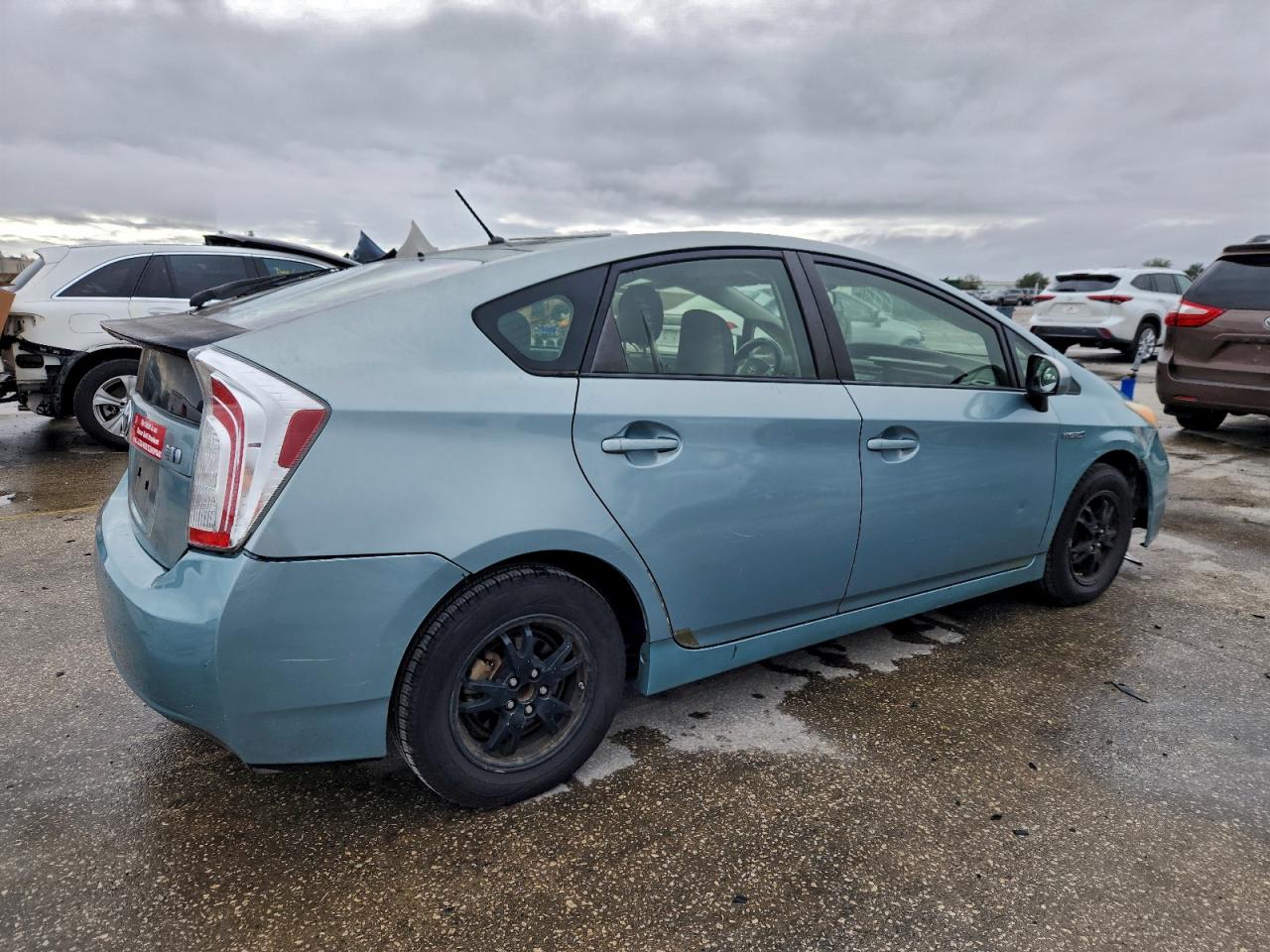 2012 TOYOTA PRIUS photo 3