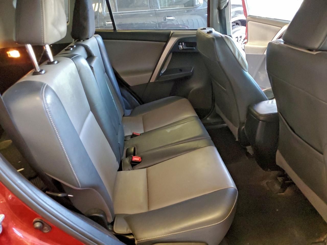2015 TOYOTA RAV4 LIMITED photo 11