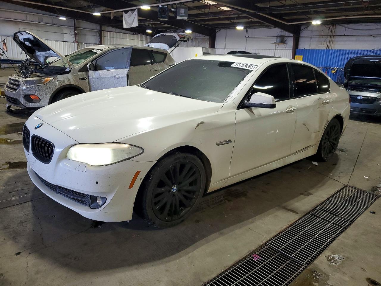 2012 BMW 550