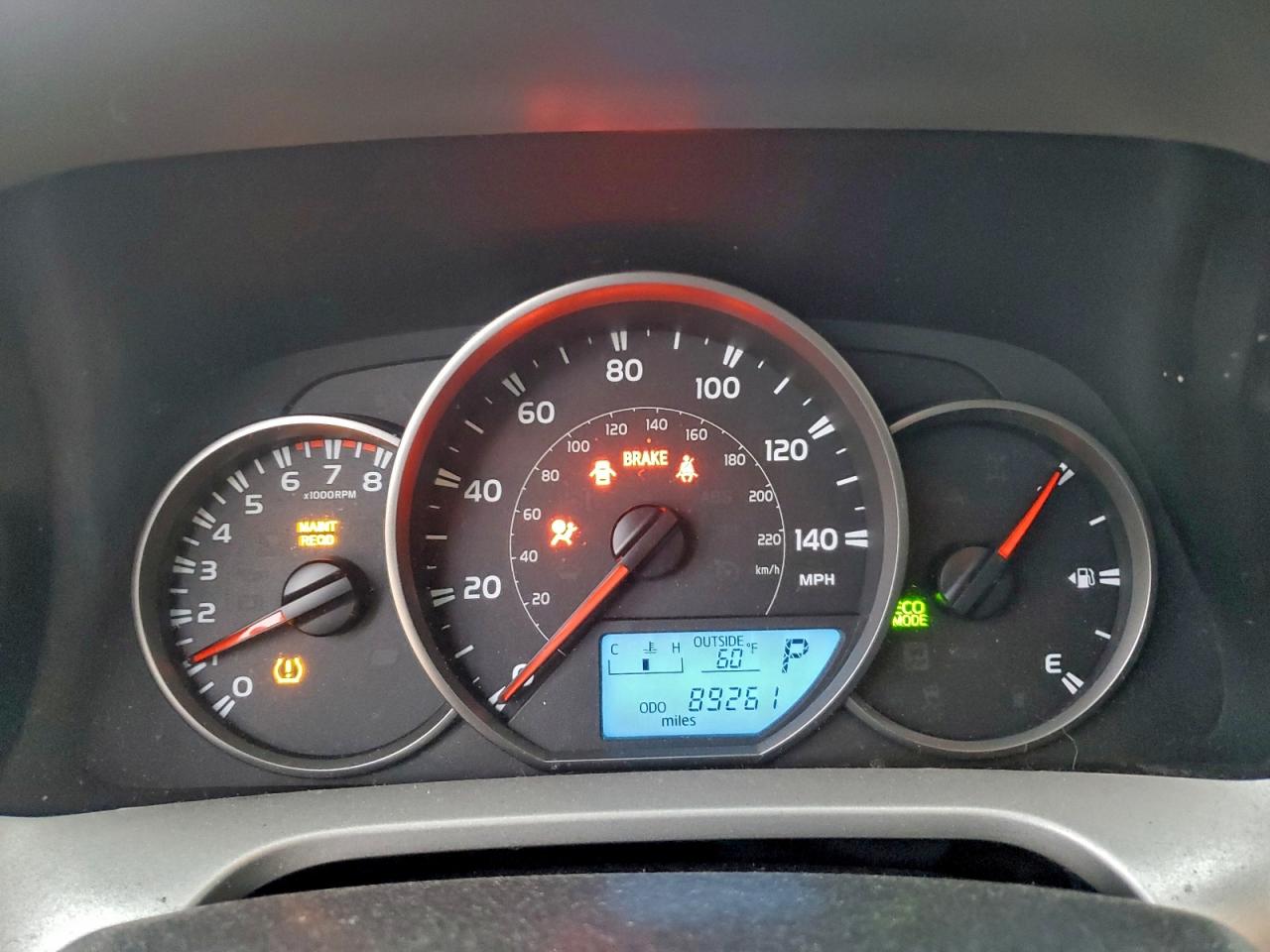2016 TOYOTA RAV4 LE photo 9