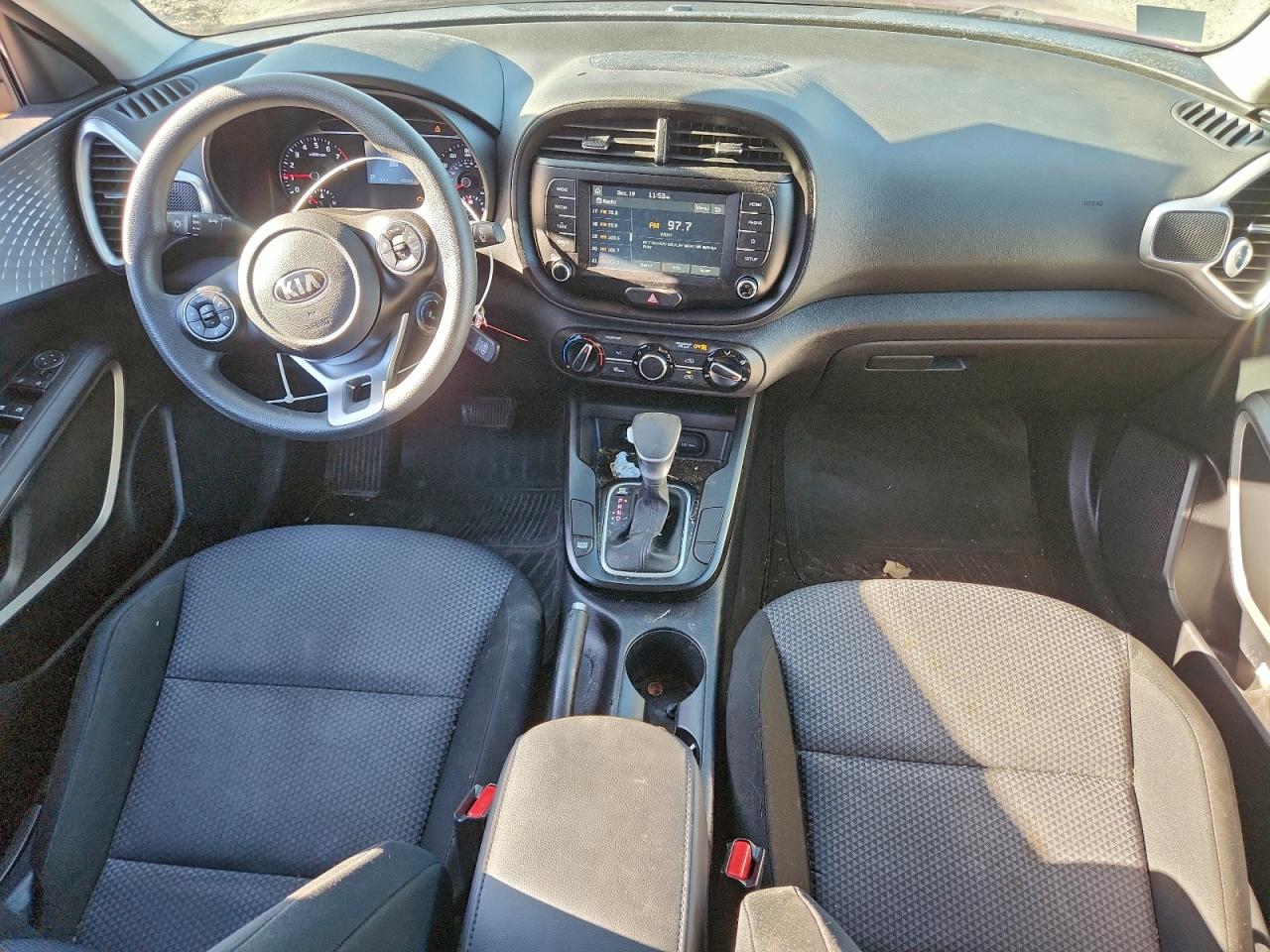 2021 KIA SOUL LX photo 8