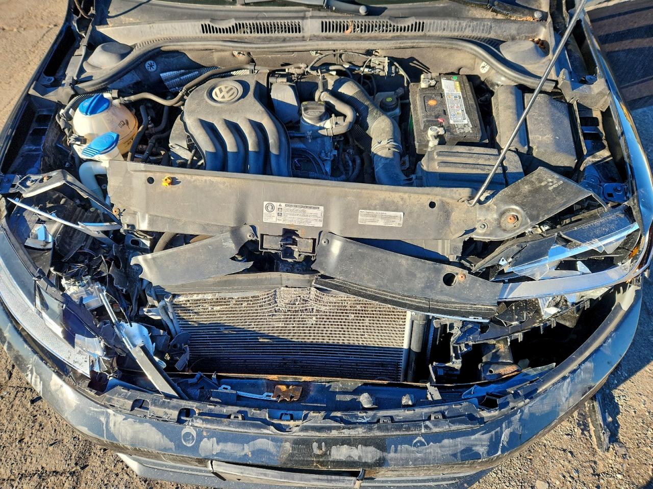 2015 VOLKSWAGEN JETTA BASE photo 21